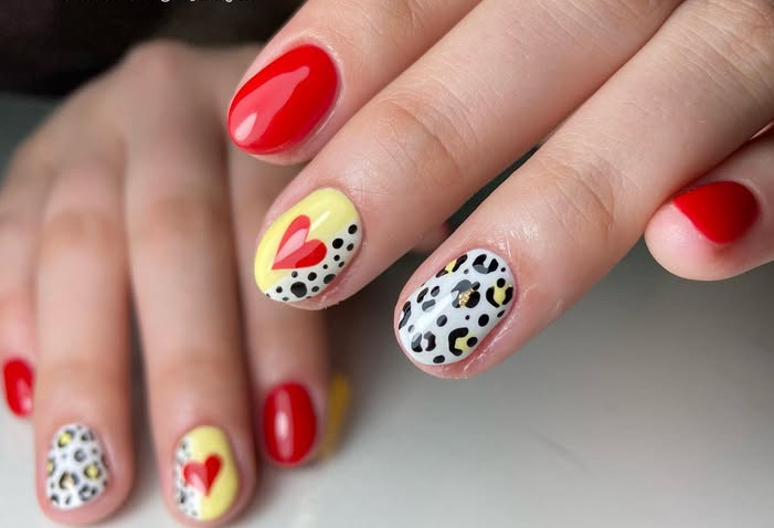 Diseño en 4 uñas